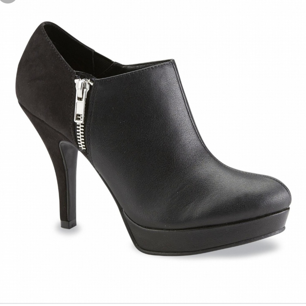 Bongo platform booties